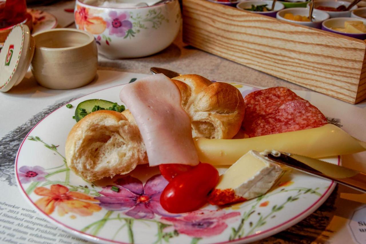 Waldruhe - Bett, Fruehstueck & Ein Laecheln Bed & Breakfast Bad Aussee Luaran gambar